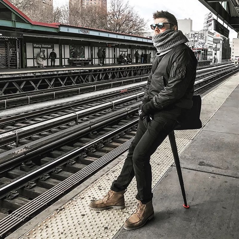排队神器折叠凳子椅便携式超轻户外马扎旅行排队地铁神器.