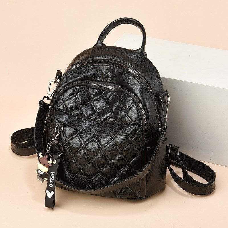 双肩包女高级感2024秋冬新款小众背包小型百搭女士通勤流行小背包