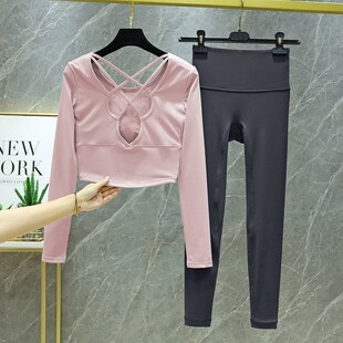 带胸垫瑜伽套装女春秋季镂空美背运动普拉提健身服2025新款高级感