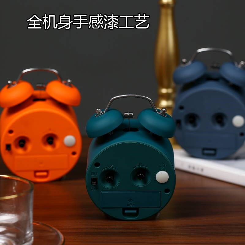 高中生宿舍闹钟懒人起床叫醒神器新款学生时钟桌面闹铃老式