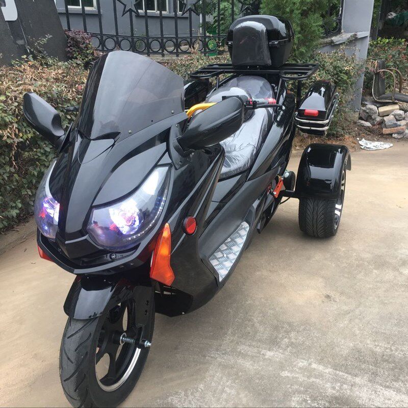 电动三轮沙滩车跑车代步车踏板马杰斯特休闲公路赛街跑不倒翁摩托