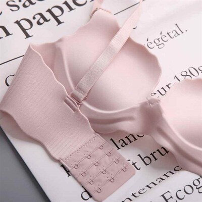 【折扣价】柔滑平胸小胸罩无钢圈超厚6CM内衣女小胸聚拢加厚