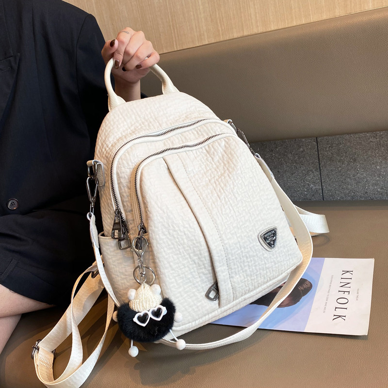 女士大气双肩背包出游2023通勤休闲包包软皮大象纹质感两用单肩包
