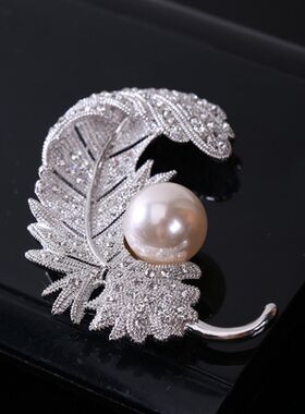 韩版时尚胸针水h晶镶钻叶子胸花珍珠领针饰品披肩开衫外套别针配