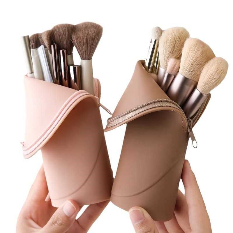 硅胶化妆刷收纳包便携旅行可立式折叠防水小收纳袋眼影刷桶眉笔筒