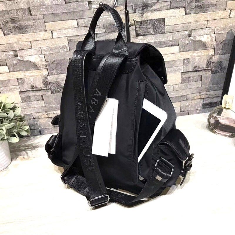 韩版双肩包女2021新款牛津布尼龙书包休闲大容量铆钉旅行女士背包,箱包皮具/热销女包/男包,双肩背包,淘宝优惠券,粉丝福利购,淘宝优惠卷