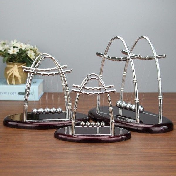 极速Extra Large Size Newton's Cradle Metal Pendulum Ball Sch