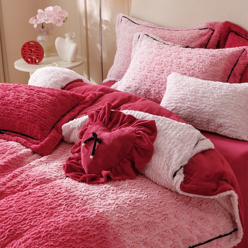 秋冬保暖兔兔绒渐变红色婚庆四件套浪漫玫瑰结婚被套床单1.8床笠,床上用品,婚庆床品套件,淘宝优惠券,粉丝福利购,淘宝优惠卷