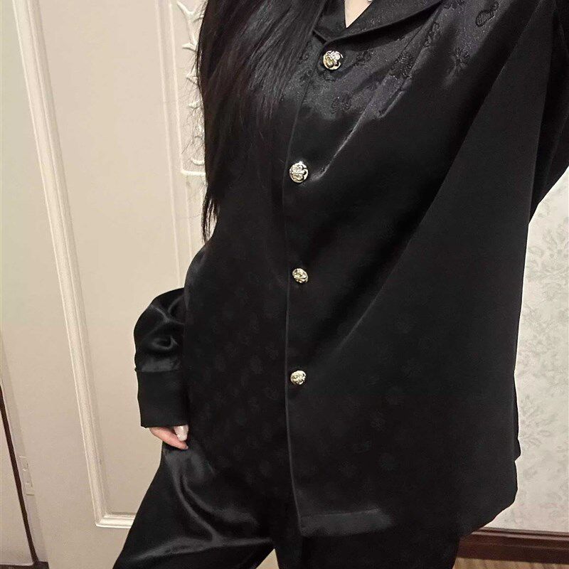 高级感月光绸缎面气质冰丝睡衣女春秋款光泽感开衫长裤家居服套装