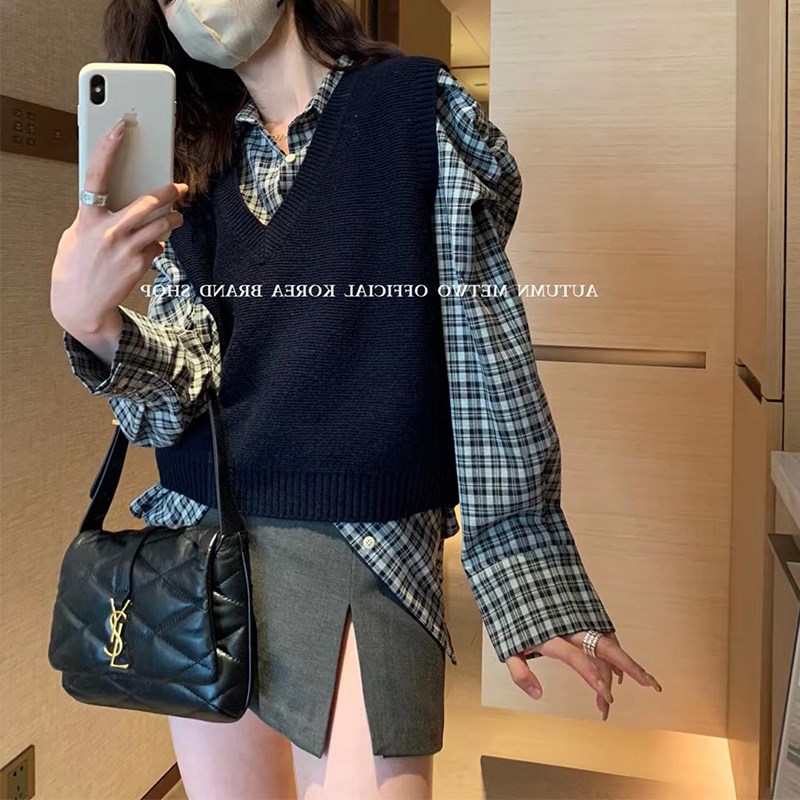 马甲女款2024新款春秋V领宽松坎肩灰色外穿针织背心外搭无袖上衣