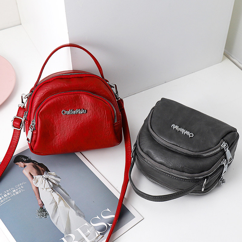 包包2021新款潮软皮斜挎包手机包女小众设计感小包今年流行小包包