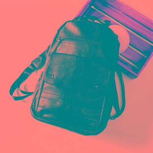 柔软狠有质感!狠实用。日常出行双肩包男简约大容量旅行背包潮