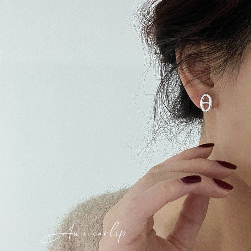银色猪鼻子耳夹无耳洞女百搭简约通勤小众设计高级感硅胶耳饰新款,饰品/流行首饰/时尚饰品新,耳夹,淘宝优惠券,粉丝福利购,淘宝优惠卷