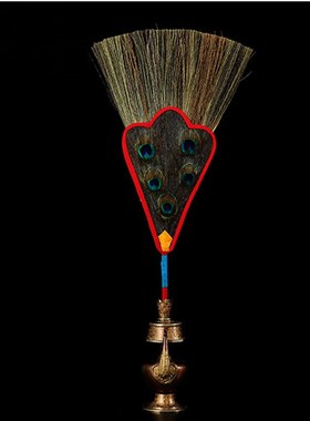 藏传用文巴扇吉祥草孔雀羽毛扇一眼三眼五眼十眼孔雀扇贲巴壶扇子