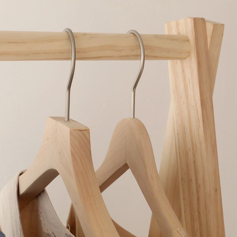 北欧风挂衣架小户型实木落地衣帽架家用现代简易卧室整理挂衣架子