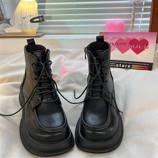 油桃Yoto马丁靴女学生2022夏季新款薄款透气百搭复古英伦风短靴潮