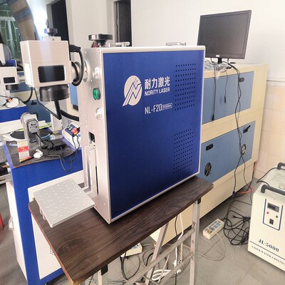 光纤打标机小型金属首饰雕s刻logo便携式迷你fiber laser