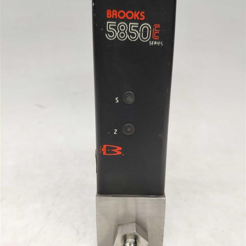 BRO0KS布鲁克斯 质量流量计C85OE 52H4 200sccm