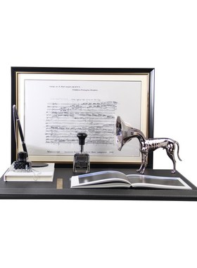 【八度空间】样板间书房书桌办公桌台面装饰摆件摆台钢笔写字垫