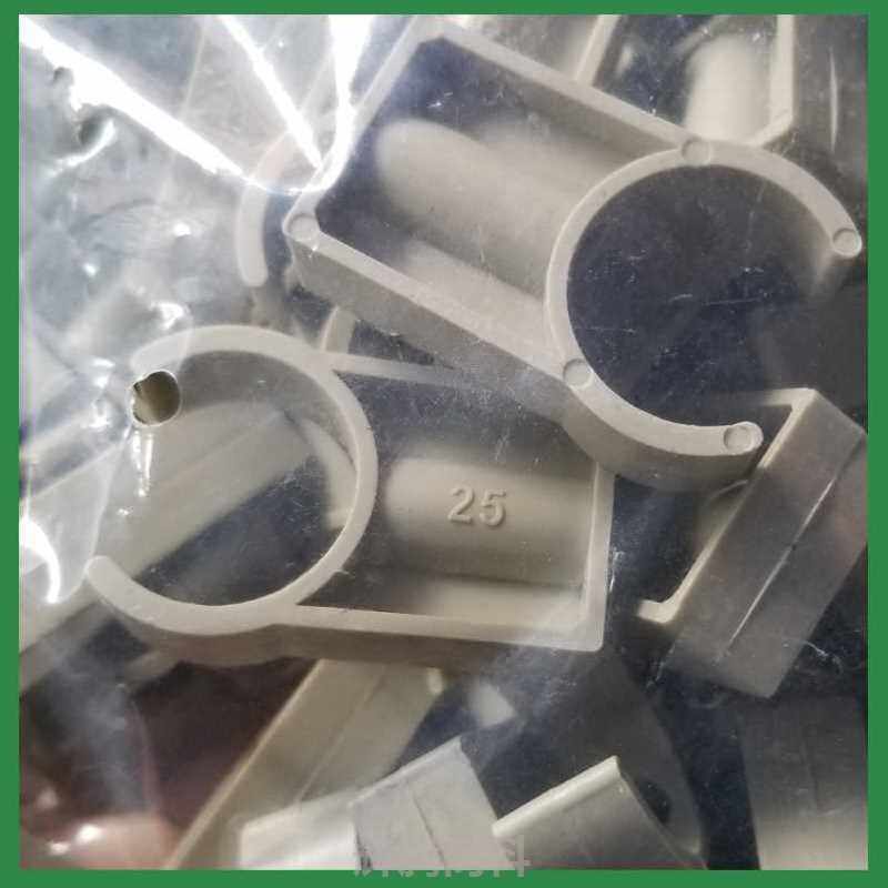 灰色PPR高平卡平脚管卡U型高脚卡20 25 32ppr管件接头水管卡配件