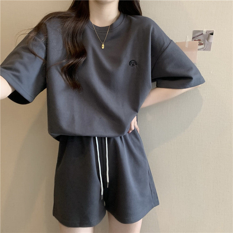 现货短袖运动休闲套装女夏季薄款宽F松学生百搭港风小众短裤两件