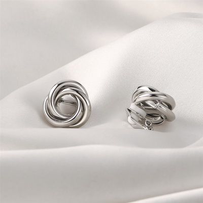 推荐Amazon's new fashion simple rose knot hollowed out earri