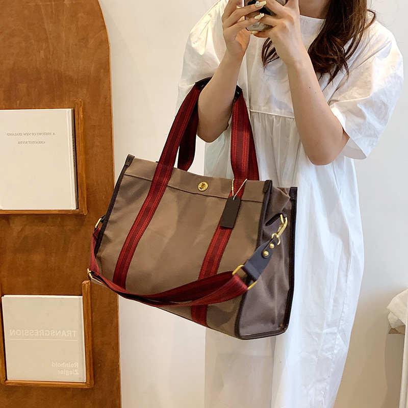 大容量帆布包袋女2023新款手提斜挎上课通勤包逛街出行健身旅行包