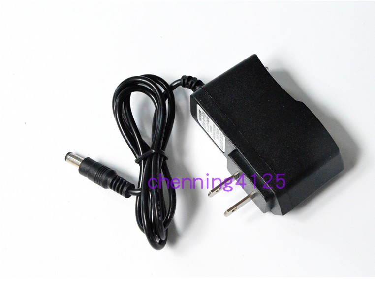 康铭KM-902B 918 912 906A 920 多功能移动电源 电瓶 充电器