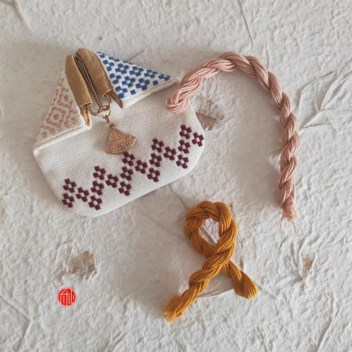 手工刺绣diy材料包手作自制礼物布艺缝制饭团口金刺子绣零钱卡包