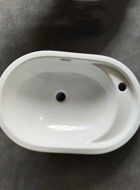 椭圆形陶瓷盆浴室柜台中盆60cm70cm小户型洗手洗脸陶瓷盆卫浴盆
