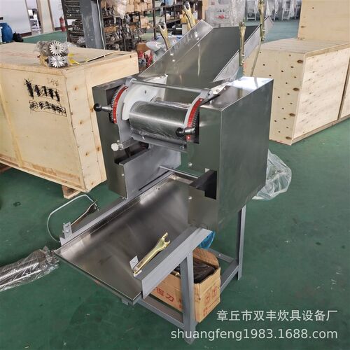 60型轧面机铜芯l电动压面机不锈钢鲜湿面条机商用挂面成型机