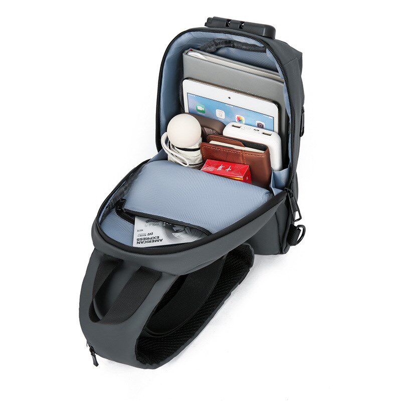 胸包男斜挎包大容量斜背包密码锁皮膜防水胸背包单肩包斜肩包男款