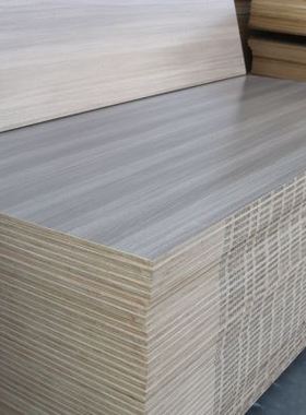 灰色莫克布纹免漆生态防水衣柜橱柜饰面板E0多层R实木18厘护墙板