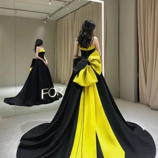 抹胸轻婚纱2022春新款 缎面新娘森系旅拍结婚T出门纱拖尾礼服 法式