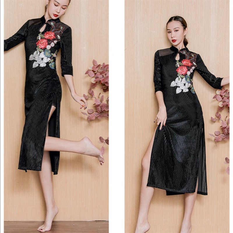 古典舞蹈旗袍表演服立领镂空贵气牡G丹复古演出服网纱练功服女