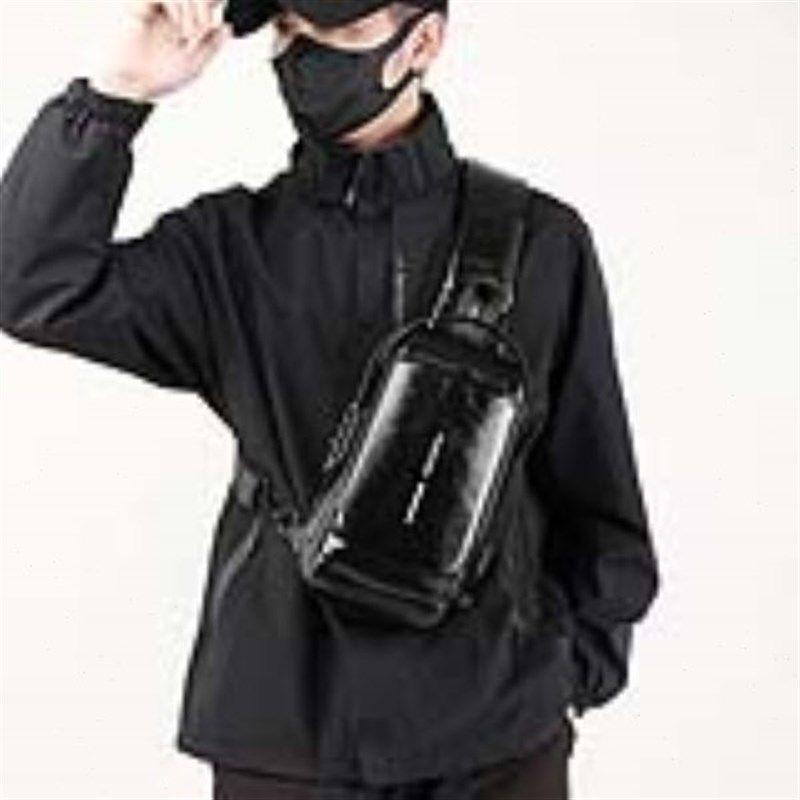 2024新款斜挎包多功能胸前包百搭潮流男生胸包女防泼水户外骑行包,箱包皮具/热销女包/男包,胸包,淘宝优惠券,粉丝福利购,淘宝优惠卷