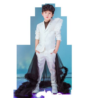 儿童礼服男童西装潮服T台走秀模特演出 白色夸张主拆卸拖尾多用租