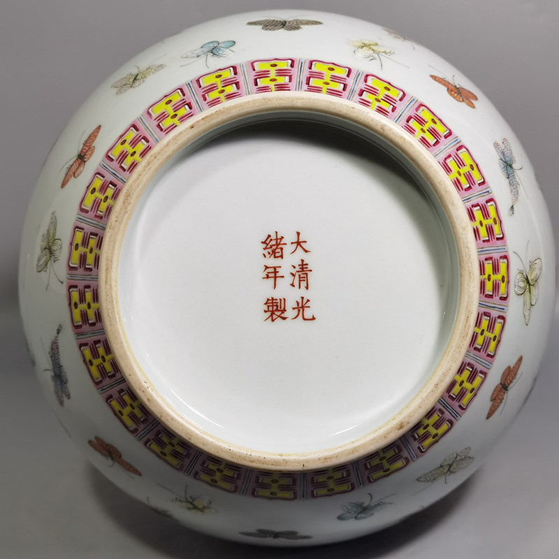 直销清光绪瓷f器粉彩百蝶纹赏瓶古董古玩明清老瓷器旧货老货收藏