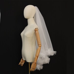 新款婚礼新娘梦幻鸢尾花朵头纱短款双层带梳子超仙森系拍照头饰