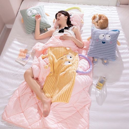 网红多巴胺手拎抱枕被子两用汽车靠垫二合一办公室午睡毯子空调被