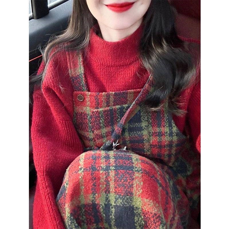 小个子穿搭一整套秋冬新款红色针织毛衣女格纹背带裙两件套初中生
