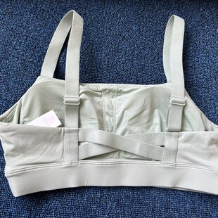 Z9透气瑜伽运动内衣女减震聚拢美背文胸肩带可调节可取胸垫