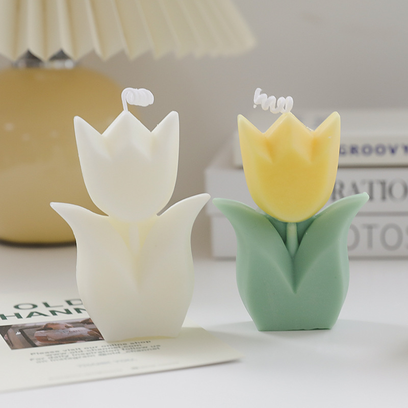 推荐Tulip Flower Shape Scented Candle Paraffin Wax Aromatic