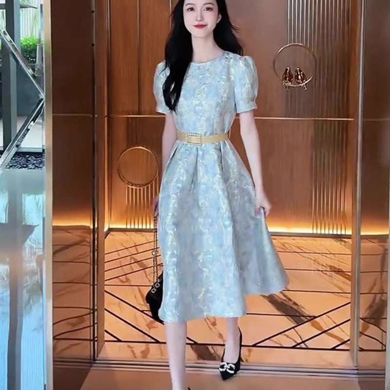 欧洲站新款法式高级感绝美名媛长裙收腰气质正式场合连衣裙夏季女