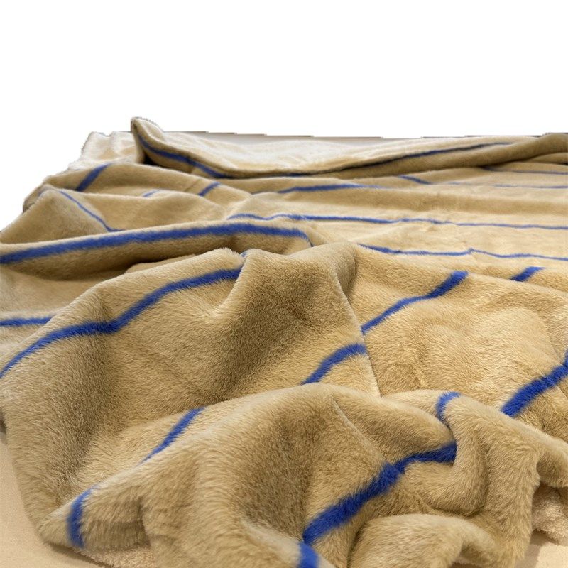 超柔顺加厚兔兔绒毛毯驼色条纹泰迪绒午休毯盖毯卧室沙发休闲居家,床上用品,休闲毯/毛毯/绒毯,淘宝优惠券,粉丝福利购,淘宝优惠卷