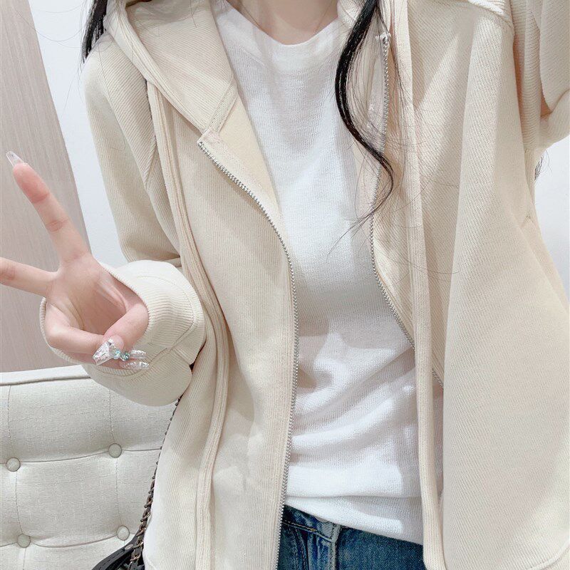 紫色插肩袖卫衣短款开衫2024春款D女装外套长袖连帽拉链上衣小个