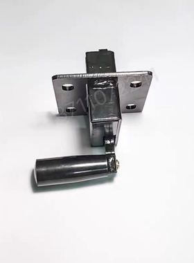 装载机斗山大宇DL503黄金版 505 3G03右门锁 定位锁 反扣锁配件