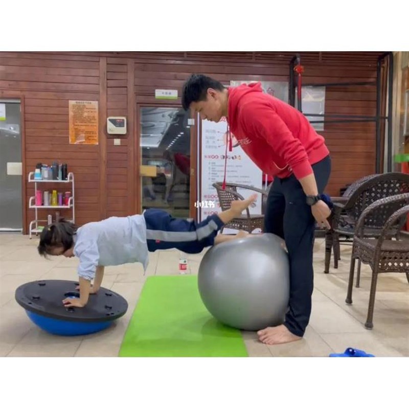 游泳打腿训练球瑜伽球用加厚防爆儿童成人按摩球健身球大龙平衡球