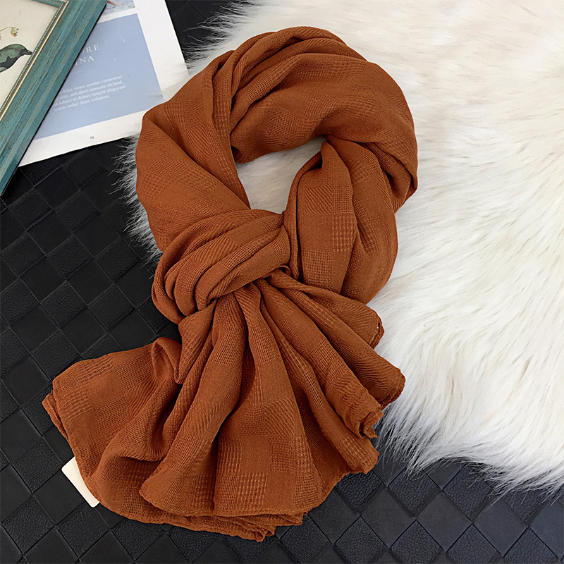 焦糖色镂a空棉麻围巾女超大长版秋冬纯色保暖空调披肩百搭文艺丝