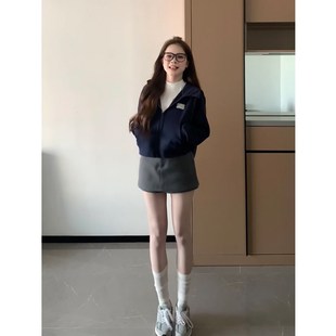 连帽修身 九叠篆宫印辣妹短款 美式 拉链开衫 外 卫衣女春秋202E4新款